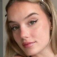 Lia Sikora Nue