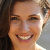 Lili Mirojnick Nue