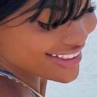Livia Santana Nue