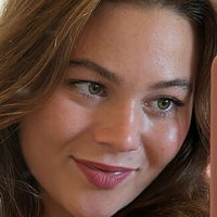 lola-sophie Nue