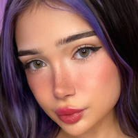 Lola Wolfe Nue