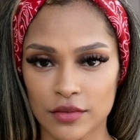 Londyn Chanel Nue