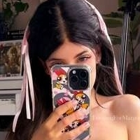 lookingformargot Nue