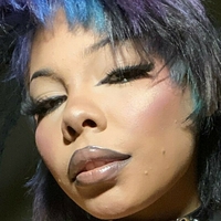 lovelylov3r Nue