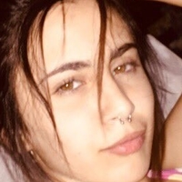Lucia Scharwz Nue