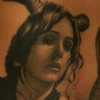 Luna Extreme Nue