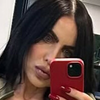 Lyndsey Scottish Milf For The Gym Nue