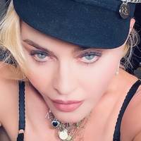 Madonna Nue