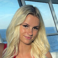 Madyson Hill Nue