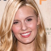 Maggie Grace Nue