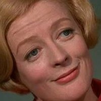 Maggie Smith Nue