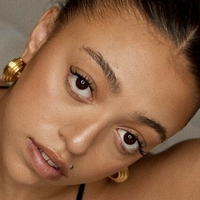 Mahalia Nue
