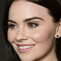 Mairéad Carlin Nue