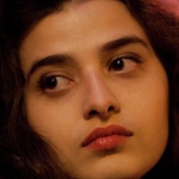 Manal Issa Nue