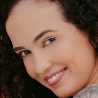 Mari Curly Suicide Nue