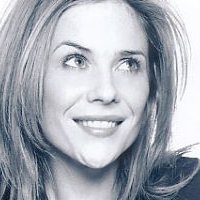 Marianne Hagan Nue