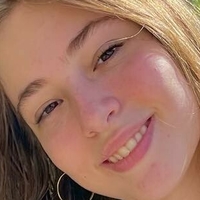 Mariela Vicenzi Nue