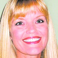 Mary Ann Mixon Nue
