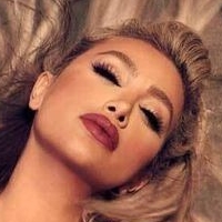 Maya Diab Nue