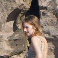 Maya Hawke Nue