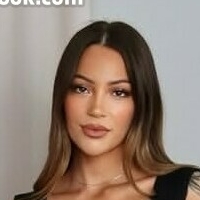 Meagan & Morgan Finn Nue