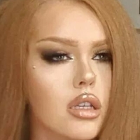 Megan Carys Gomer Nue