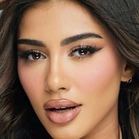 melinda ademi Nue
