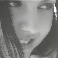 Mia Hunold Nue