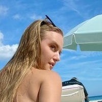 Michaela Buzgovicova Nue