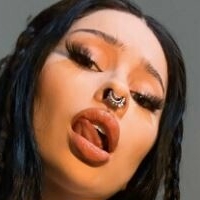 Mikaylarez Nue