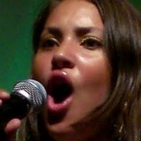 Mira Craig Nue