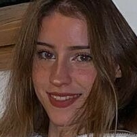 Mira Szalma Nue