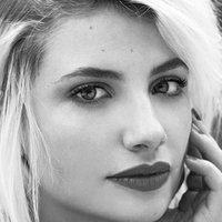 Miriam Giovanelli Nue