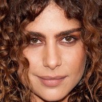 Nadia Hilker Nue
