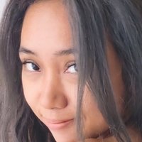 NaomiBobba Nue