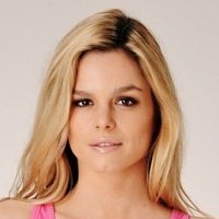 Natasha Gilbert Nue