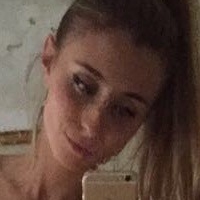 Natasha Goulden Nue