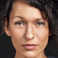 Nicola Ruf Nue