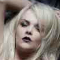 Nicole Farrell Glasgow Nue