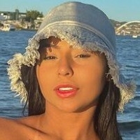 Nicolly Rosae Nue