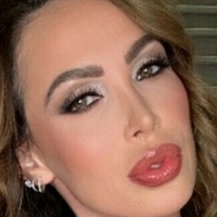 Nikki Benz Nue