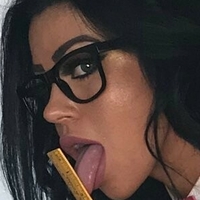 Nikki Nardini Nue