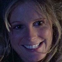 P.J. Soles Nue