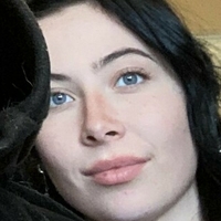 Queen G Nue