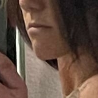 Queenb004 Nue