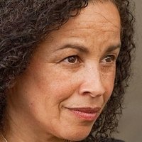 Rae Dawn Chong Nue
