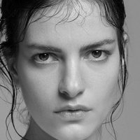 Rebecca Gobbi Nue
