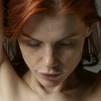 Redhead Vi Nue