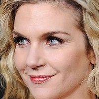 Rhea Seehorn Nue