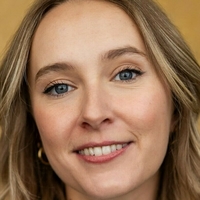 Rose Ayling Nue